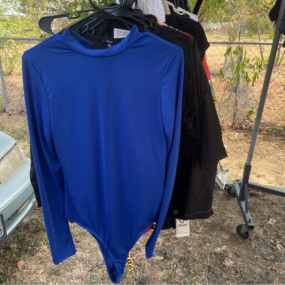 Womens tops dresses